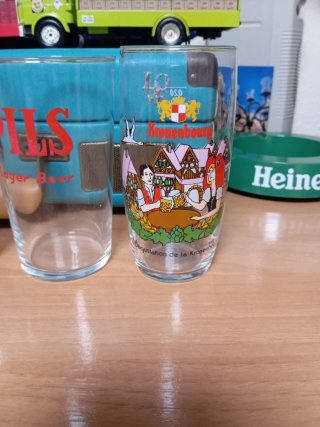 5 Bicchieri da Birra di marche diverse