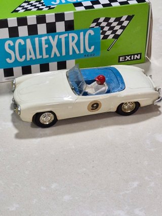 Scalextric Mercedes 190sl