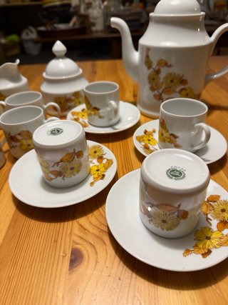 Servizio caffè 12 pezzi in fine porcellana