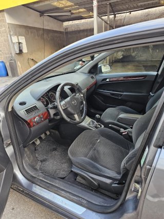 Opel Astra 2005