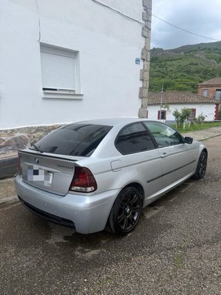 BMW Compact 2004