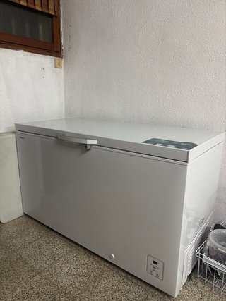 Arcón Congelador Hisense 420L