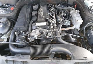 Se vende MOTOR MERCEDES 220CDI W204 646811