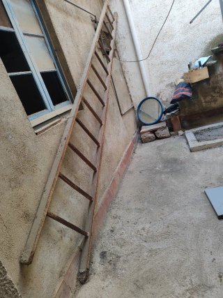 Escalera de hierro