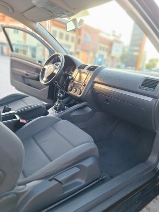 Volkswagen Golf 1.9 TDI 105