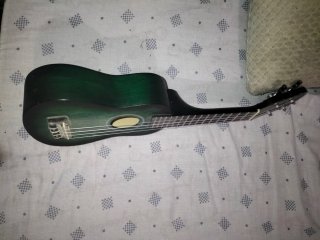 Ukelele verde