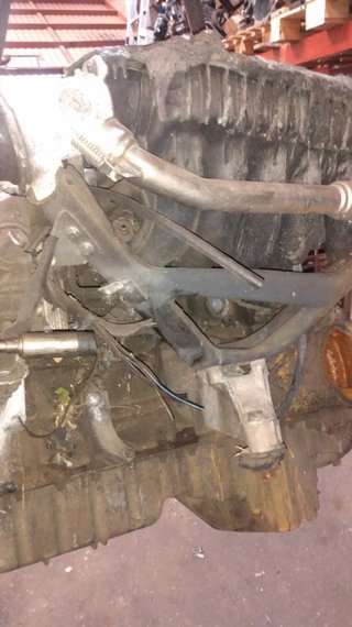 DESPIECE MOTOR MERCEDES CLASE C (W203) BERLINA 27