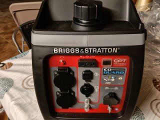 Generador Briggs & Stratton CO GUARD