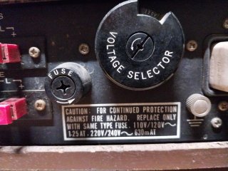 Amplificador Superscope A-245 Marrón