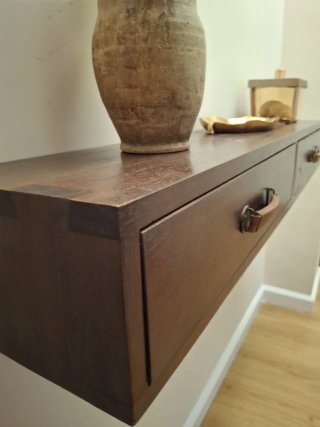 Mobile ingresso in legno con cassetti