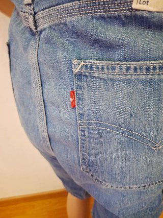 Bermuda Levi's Azul