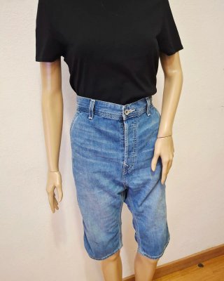 Bermuda Levi's Azul