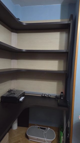 Escritorio de madera