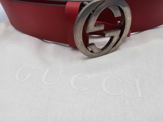 Cintura Gucci Rosso Fibbia GG Argentata. Nuovo