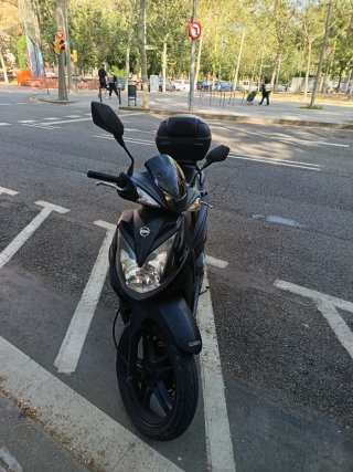 Sym Symphony 125cc Scooter Negra/Gris Año 2022