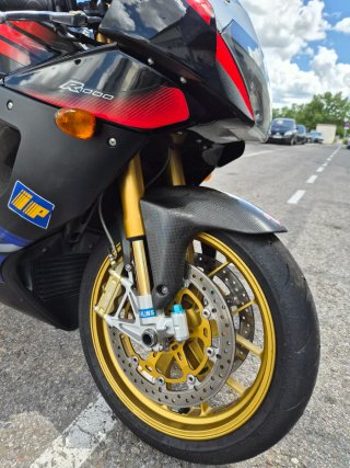 APRILIA RSV MILLE R,  RSV1000R