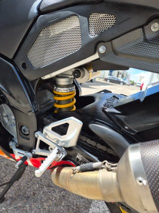 APRILIA RSV MILLE R,  RSV1000R