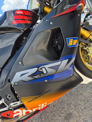 APRILIA RSV MILLE R,  RSV1000R