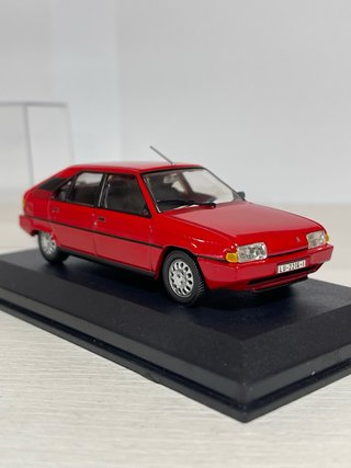 Citroen BX 16 TRS 1983 Escala 1/43