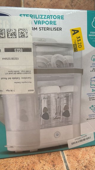 Sterilizzatore per biberon Chicco, praticamente nuovo