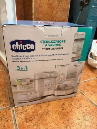 Sterilizzatore per biberon Chicco, praticamente nuovo