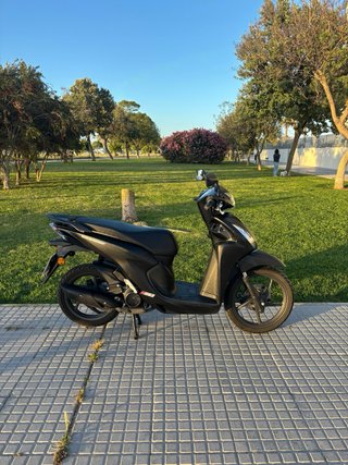 Honda Vision 110cc Negra