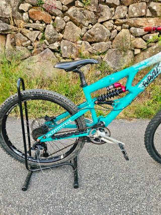 Bicicleta Commencal Furious