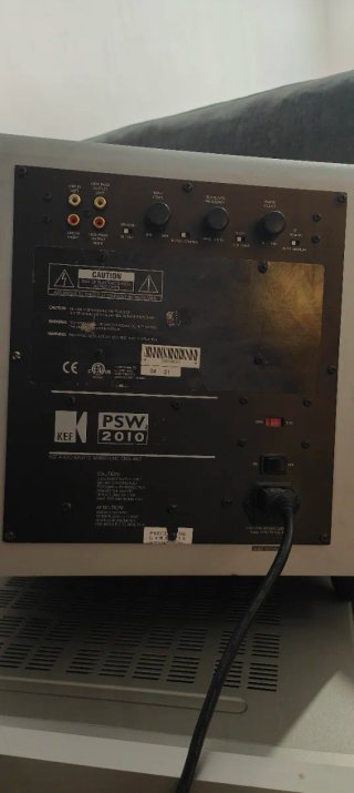 PSW 2010 Subwoofer gris y negro