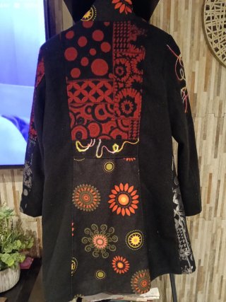 Cappotto patchwork in tessuto da donna