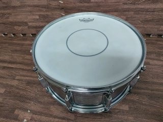 Caja de tambor redoblante Aria