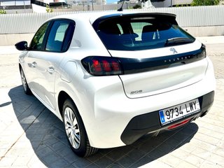 Peugeot 208 1.5HDI 2022