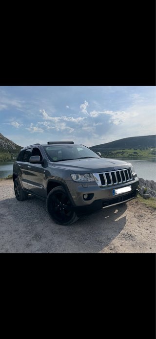 Jeep Grand Cherokee 2011