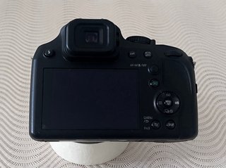 [NEGOCIABLE] Cámara Panasonic Lumix DC-FZ82 + 2 SD