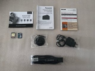 [NEGOCIABLE] Cámara Panasonic Lumix DC-FZ82 + 2 SD