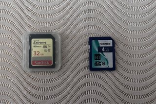 [NEGOCIABLE] Cámara Panasonic Lumix DC-FZ82 + 2 SD