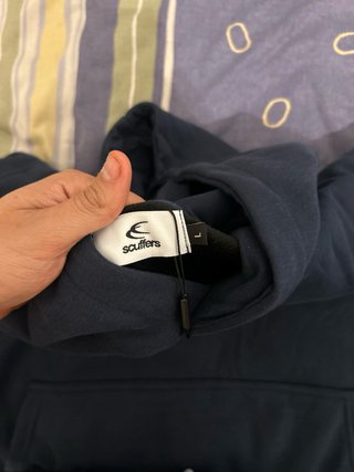 Sudadera Scuffers Talla L con etiqueta