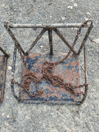 Columpios metálicos con cadenas (2 unidades)