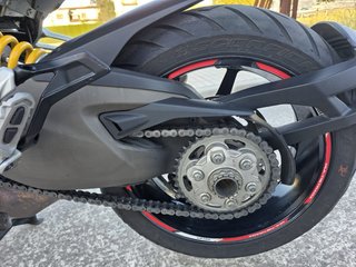 Ducati Multistrada 1200S Blanca.