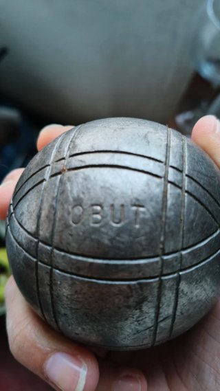Bolas de petanca y estuche vintage