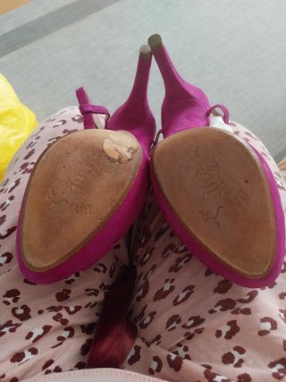Sandalias tacón fucsia
