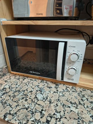 Lavadora + Nevera + lavaplatos + microondas