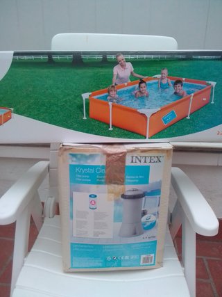 Piscina Bestway Infantil + Bomba Intex 1,7m3/hr