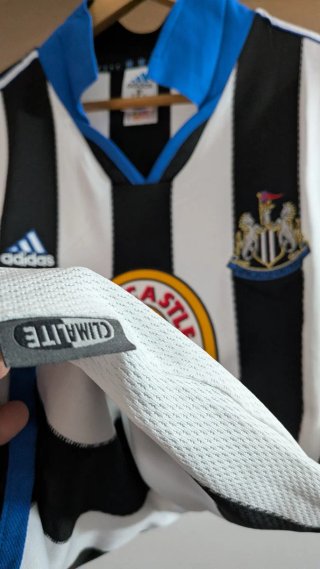 Camiseta Newcastle Edición Alan Shearer
