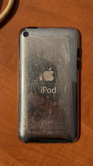 iPod Touch 4G 16GB + Altavoz Despertador Vieta