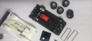 Coche Scalextric y repuestos