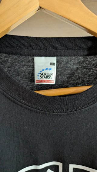 Camiseta Leihotikan Negra
