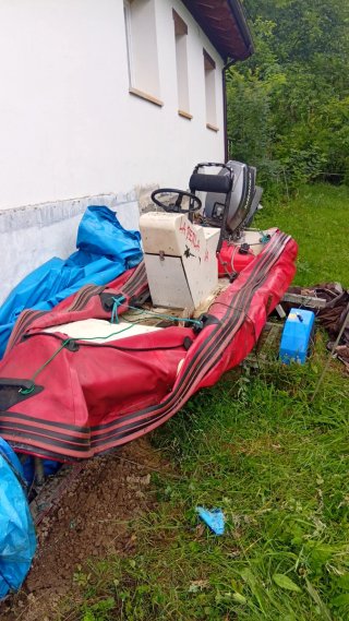 Motor 40 cv Lancha Zodiac semirrigida + remolque
