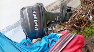 Motor 40 cv Lancha Zodiac semirrigida + remolque