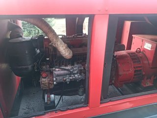 Generador Eléctrico HIMOINSA 70Kva Trifásico