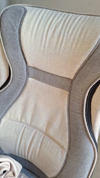 Silla de escritorio ergonómica beige y gris